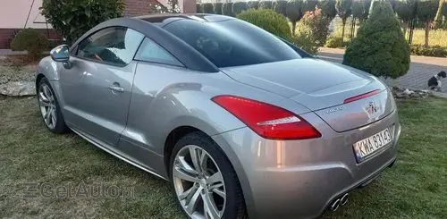 PEUGEOT RCZ 