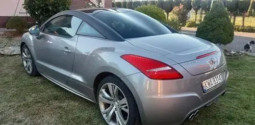 PEUGEOT RCZ 