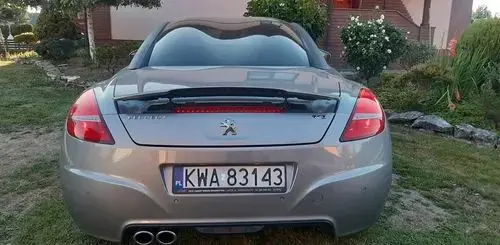 PEUGEOT RCZ 