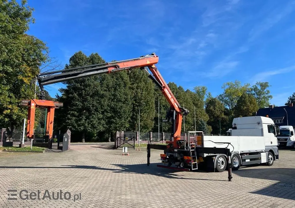 MAN 26.460 TGX skrzyniowy z HDS ATLAS 165, 518 t.km. 