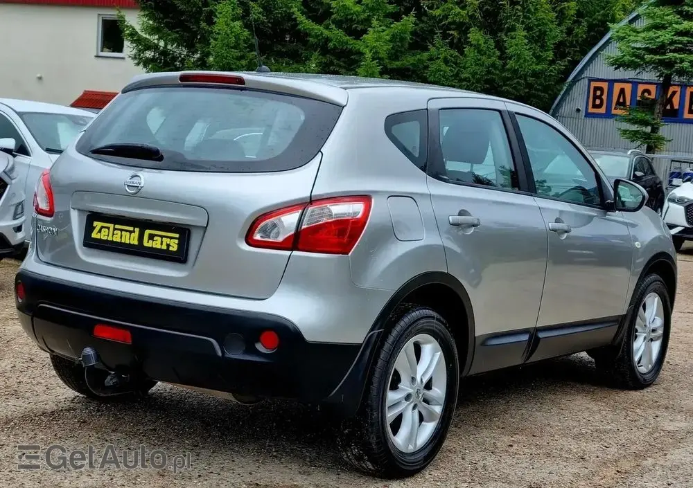 NISSAN Qashqai 2.0 4 x 4 CVT tekna