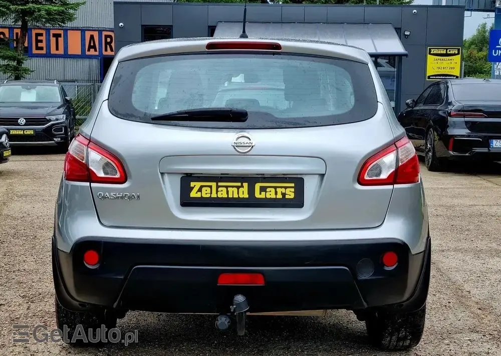 NISSAN Qashqai 2.0 4 x 4 CVT tekna