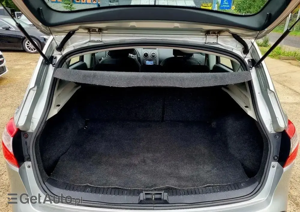 NISSAN Qashqai 2.0 4 x 4 CVT tekna