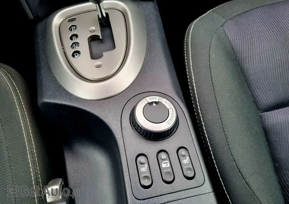 NISSAN Qashqai 2.0 4 x 4 CVT tekna