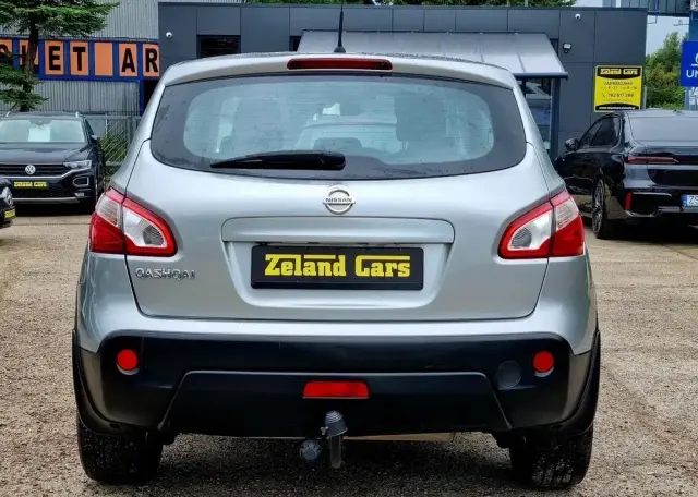 NISSAN Qashqai 2.0 4 x 4 CVT tekna