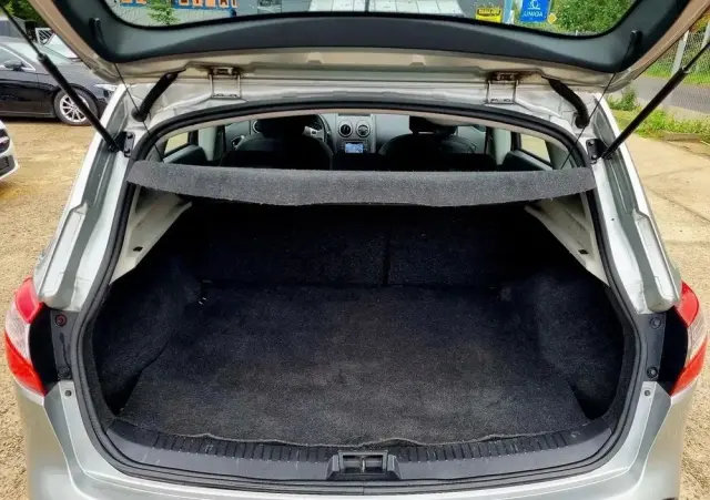 NISSAN Qashqai 2.0 4 x 4 CVT tekna