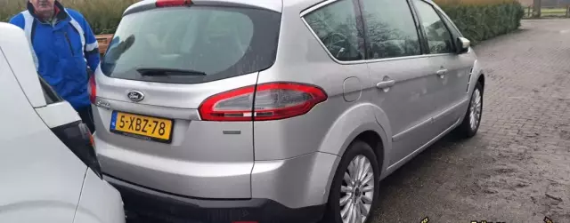 FORD S-MAX 