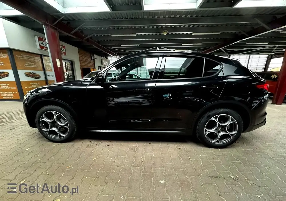 ALFA ROMEO Stelvio 2.0 Turbo Sprint Q4