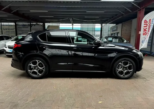 ALFA ROMEO Stelvio 2.0 Turbo Sprint Q4