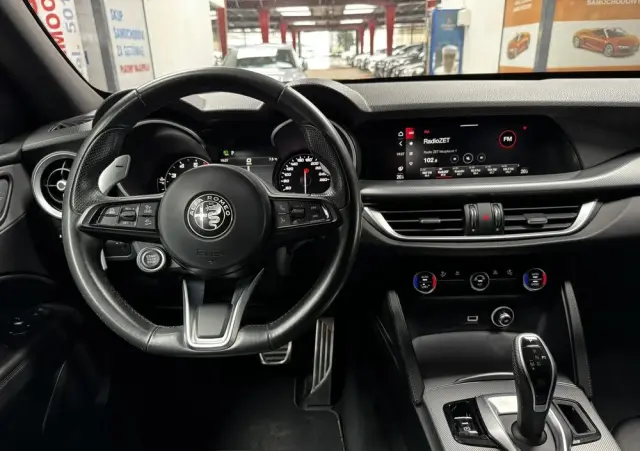 ALFA ROMEO Stelvio 2.0 Turbo Sprint Q4