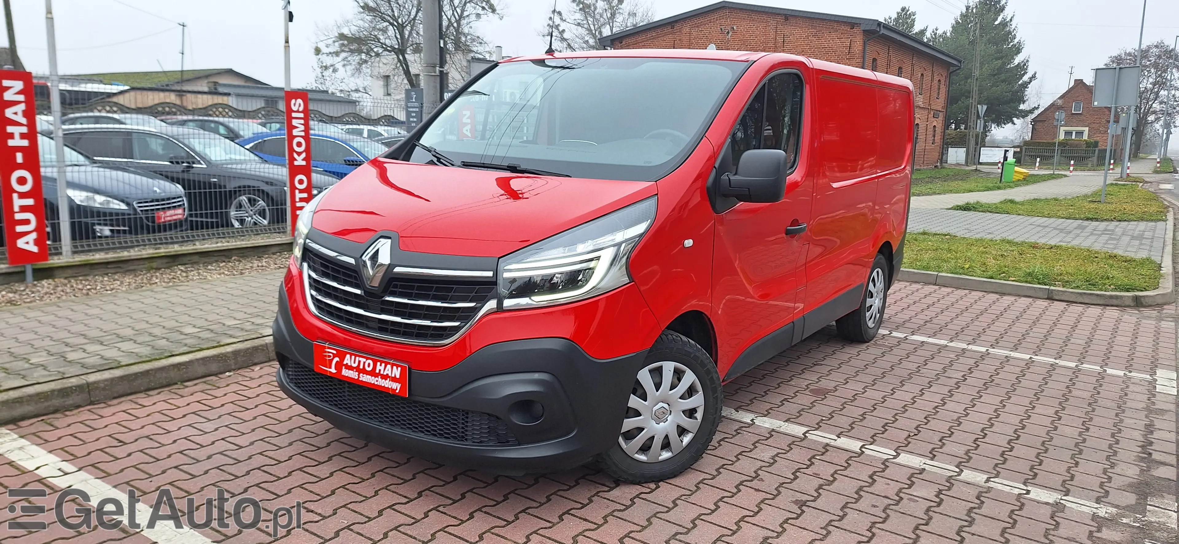 RENAULT Trafic 