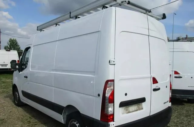 RENAULT Master 