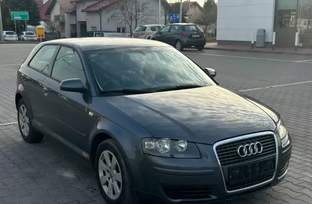 AUDI A3 