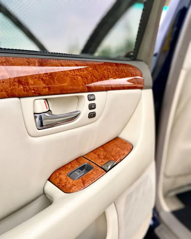 LEXUS LS 430 Prezydent