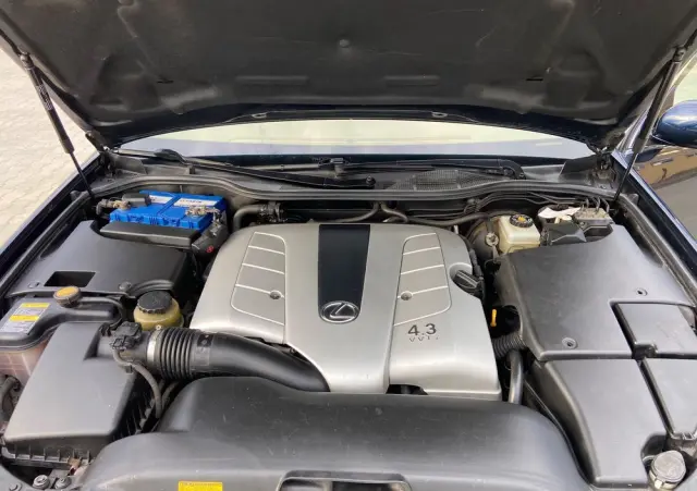 LEXUS LS 430 Prezydent