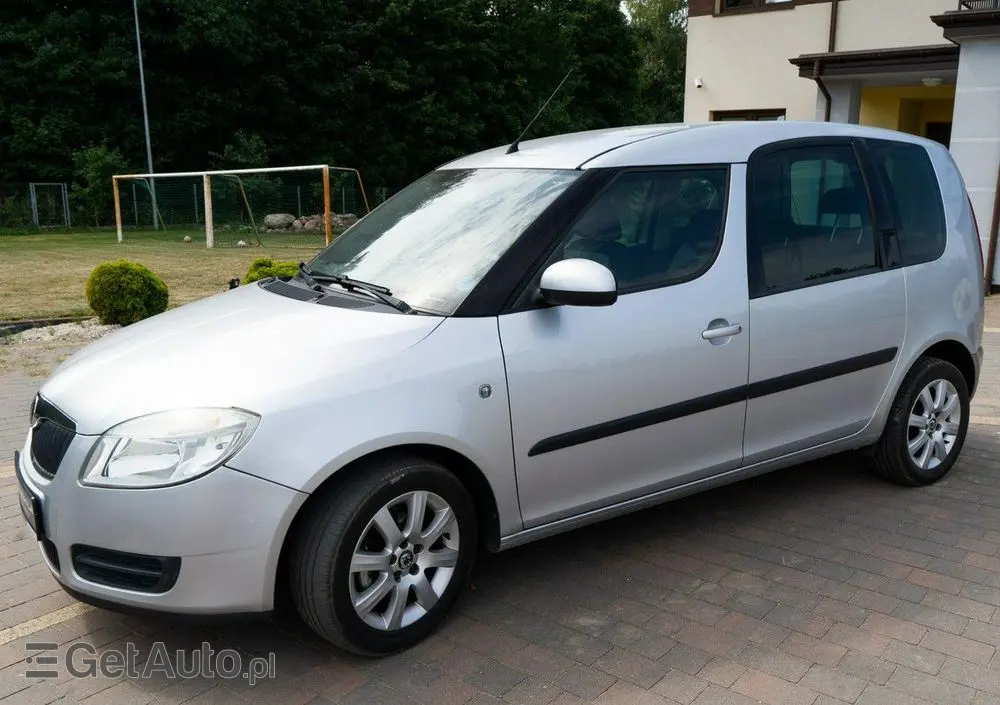 SKODA Roomster 
