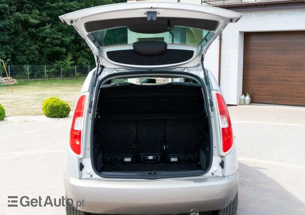 SKODA Roomster 
