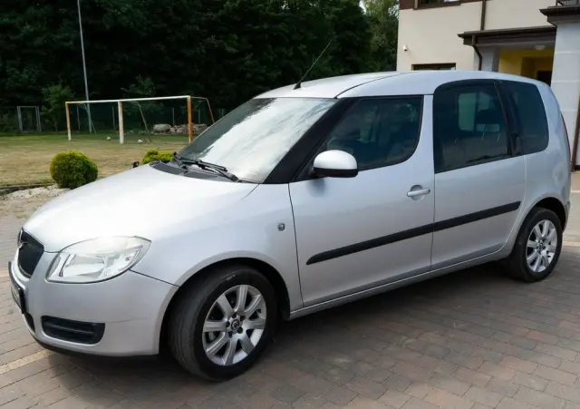 SKODA Roomster 