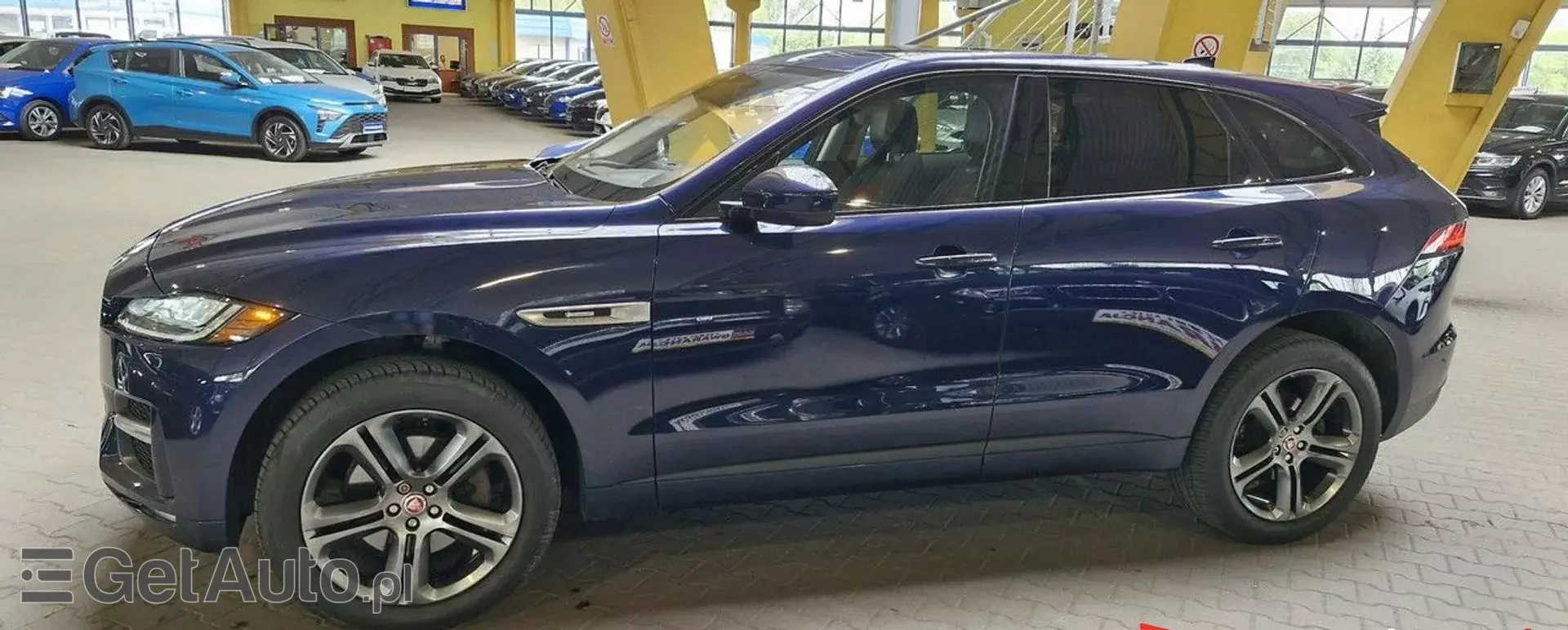 JAGUAR F-Pace 