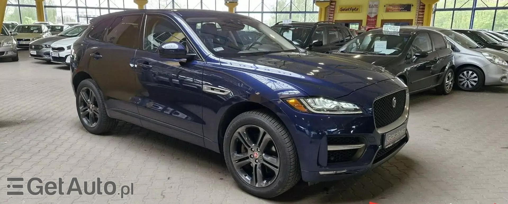 JAGUAR F-Pace 