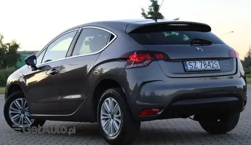 DS 4 