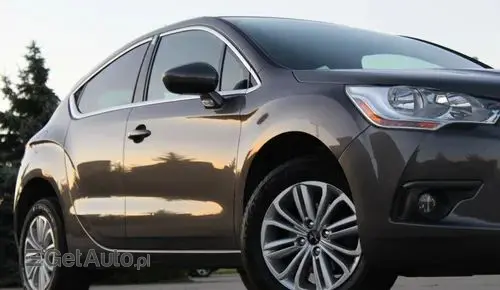DS 4 