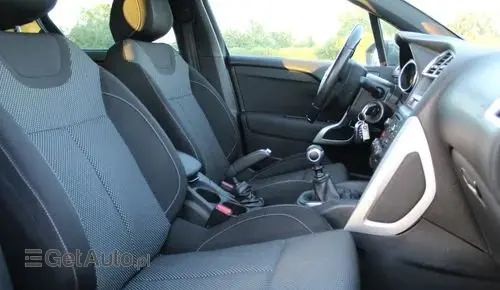 DS 4 