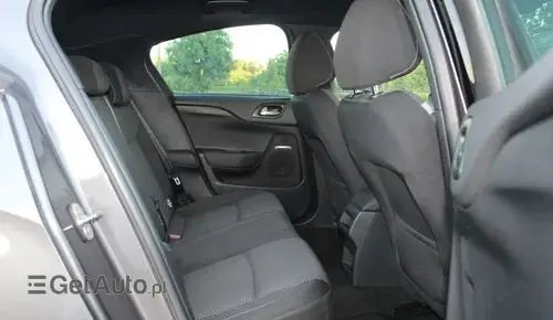 DS 4 