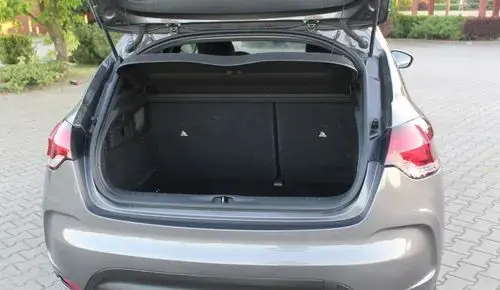 DS 4 