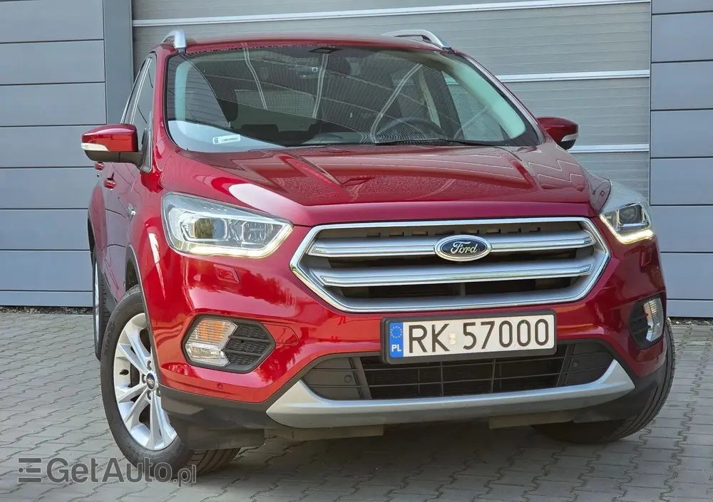 FORD Kuga 1.5 EcoBoost FWD Titanium ASS MMT6