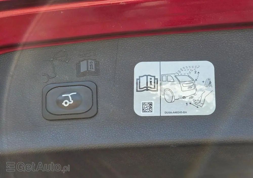 FORD Kuga 1.5 EcoBoost FWD Titanium ASS MMT6