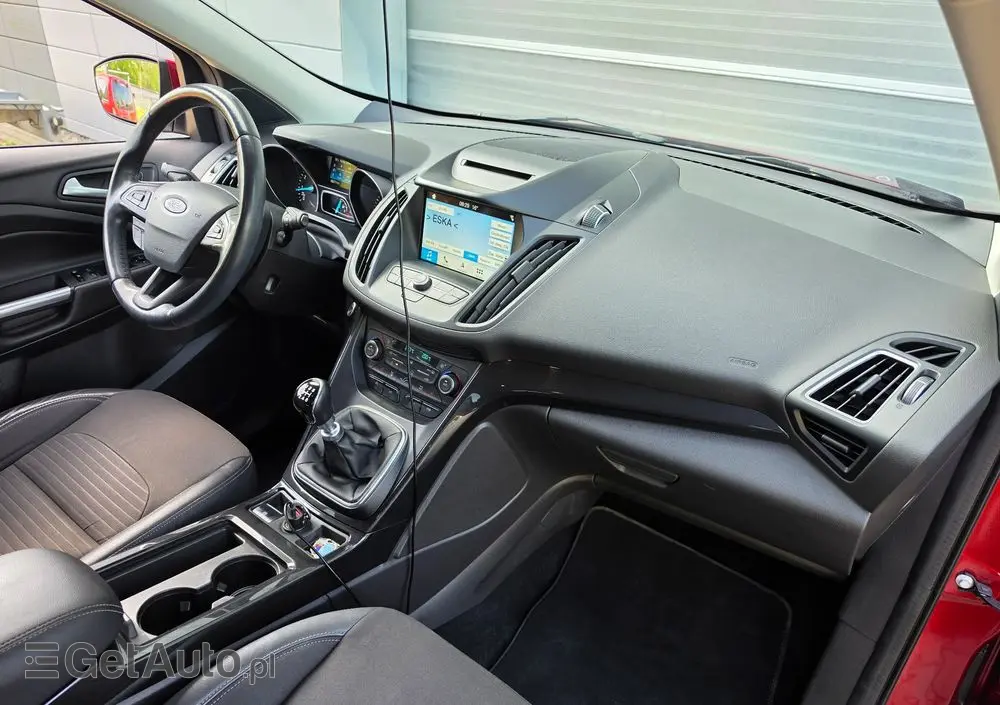 FORD Kuga 1.5 EcoBoost FWD Titanium ASS MMT6