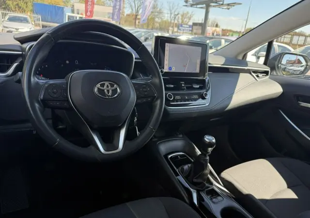 TOYOTA Corolla 1.5 Comfort