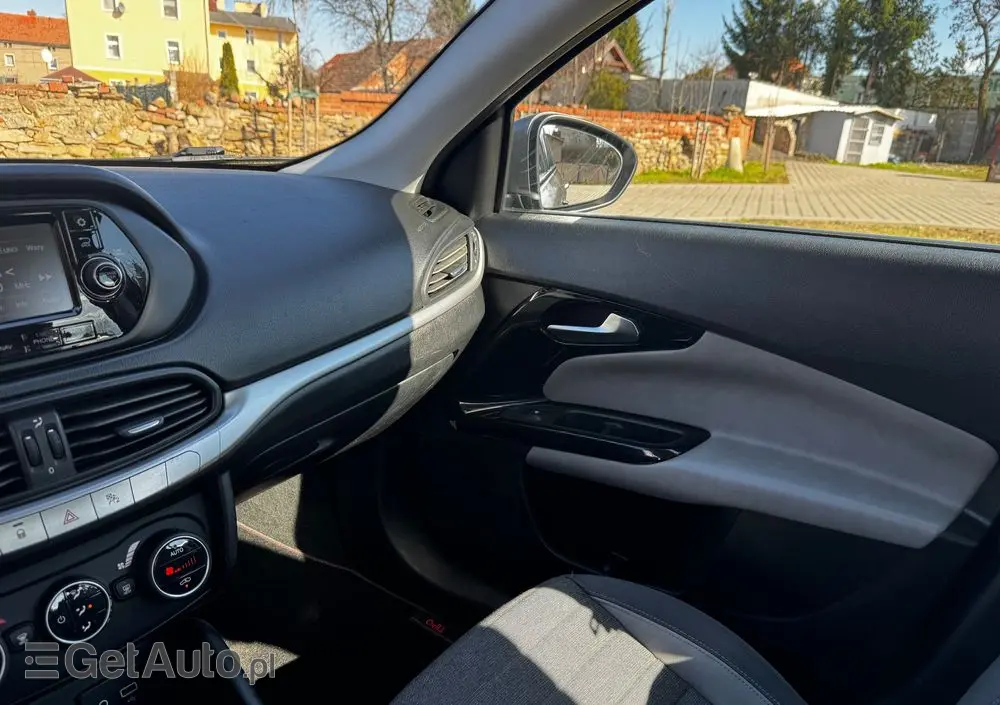 FIAT Tipo 1.6 MultiJet Lounge