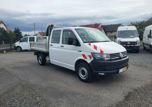 VOLKSWAGEN Transporter t6 lift doka super stan klima serwisowany 