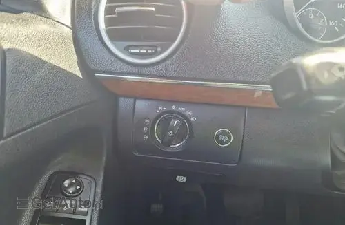 MERCEDES-BENZ GL 
