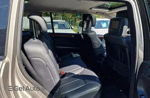 MERCEDES-BENZ GL 