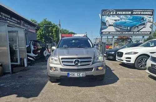 MERCEDES-BENZ GL 