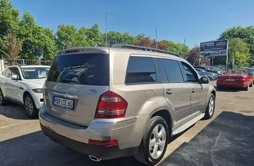 MERCEDES-BENZ GL 