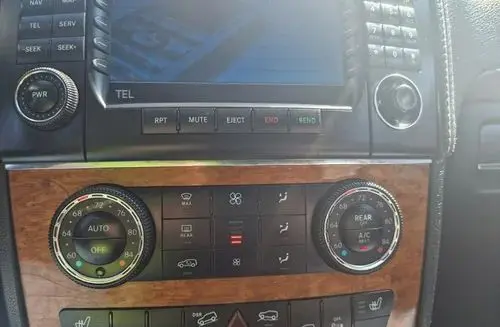 MERCEDES-BENZ GL 