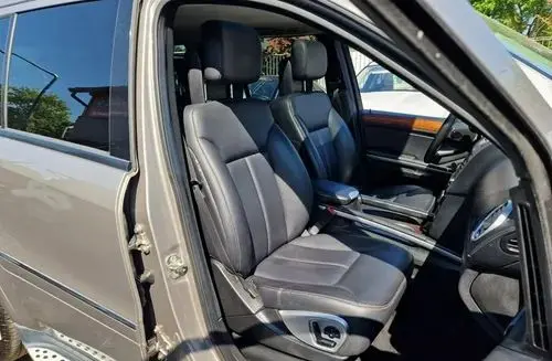 MERCEDES-BENZ GL 