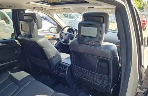 MERCEDES-BENZ GL 