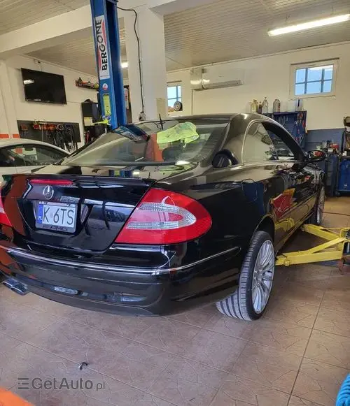 MERCEDES-BENZ CLK 