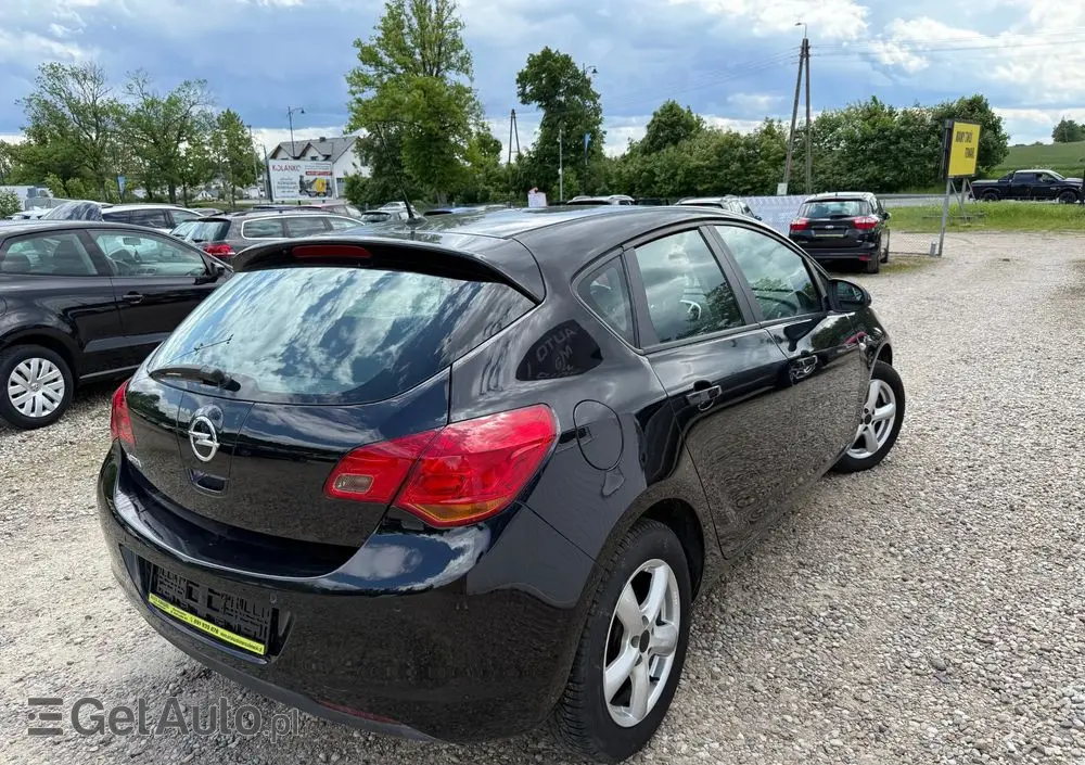 OPEL Astra 1.4 Active