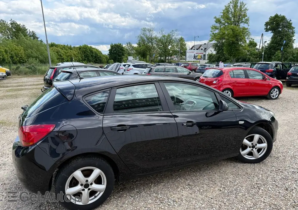 OPEL Astra 1.4 Active