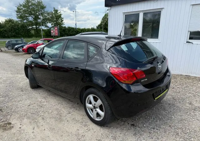 OPEL Astra 1.4 Active