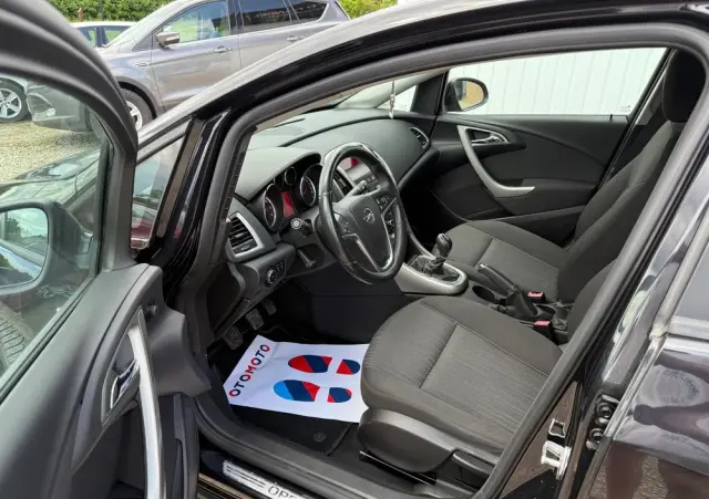 OPEL Astra 1.4 Active