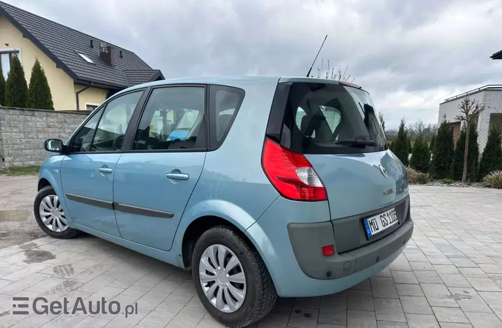 RENAULT Scenic 