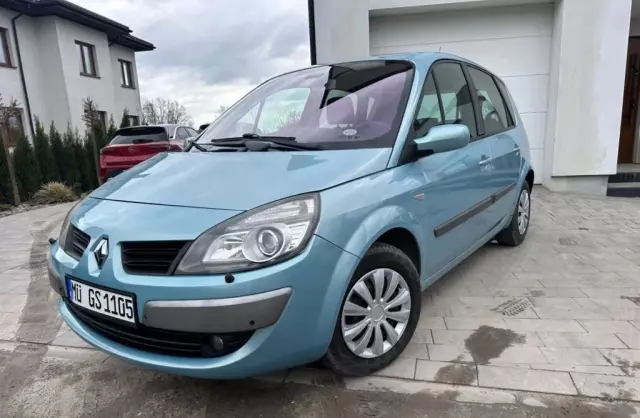 RENAULT Scenic 