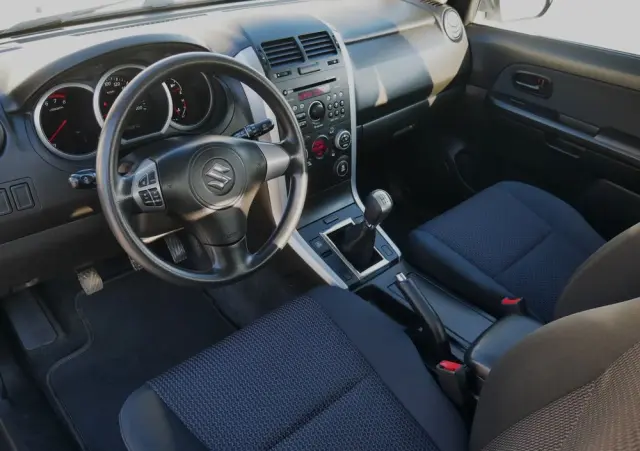 SUZUKI Grand Vitara 1.6 City